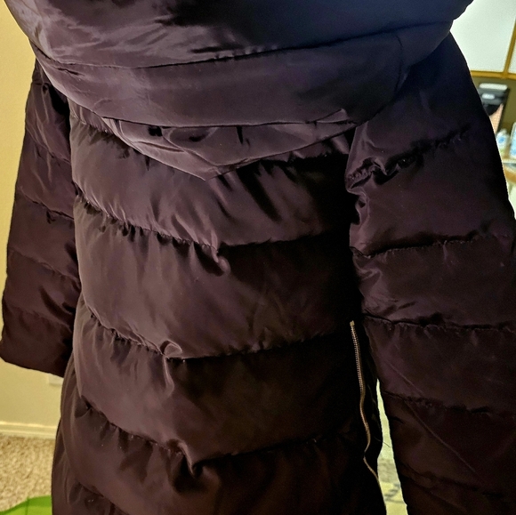 Black Snow Ski Coat - Picture 4 of 13